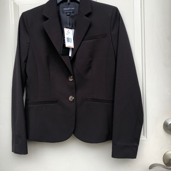 NWT. Jones New York Collection Stretch Blazer/ Suit Jacket. Size 2 - Picture 2 of 16